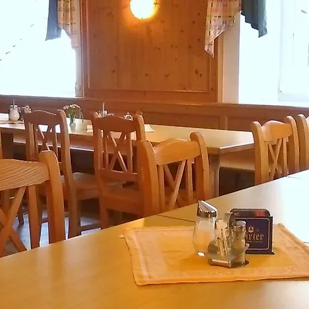 Hotel Zum Goldenen Hirschen Göstling an der Ybbs