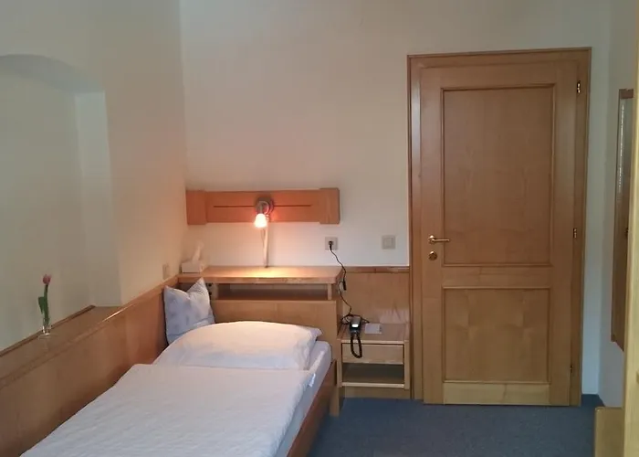 Zum Goldenen Hirschen